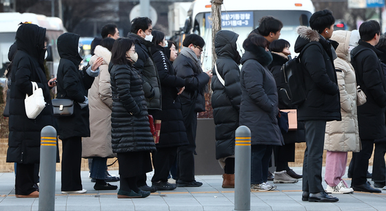 [오늘의 날씨] 강원(3일, 토)…아침 -15도, 동해안·산지 '불조심'