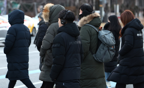 나주 -8.7도…광주·전남 대부분 영하권, 눈 얼어 빙판길 조심