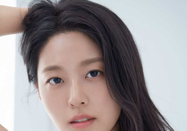 김설현, 청순·섹시 '베이글녀'의 정석…물오른 미모 [N컷]