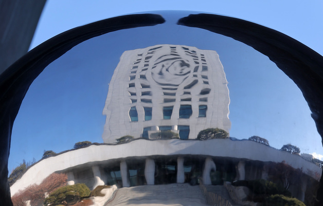 상설특검, 대검찰청 압수수색…부천지청장실 전화 내역 확보