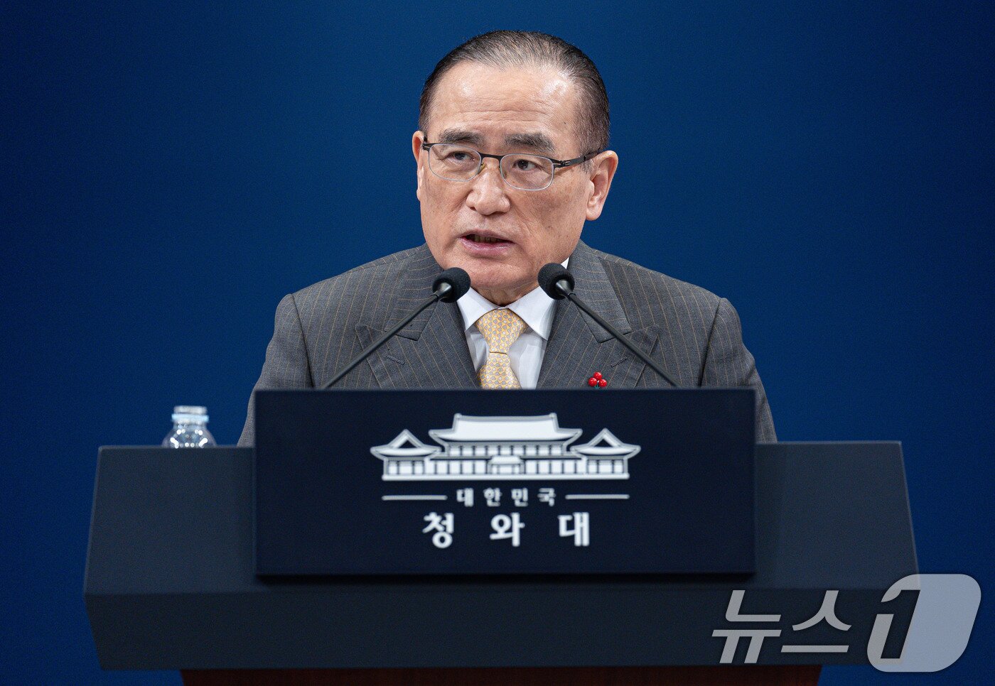 본문 이미지 - 위성락 국가안보실장이 2일 춘추관에서 이재명 대통령의 국빈 방중 일정 관련 브리핑을 하고 있다. 2026.1.2/뉴스1 ⓒ News1 이재명 기자