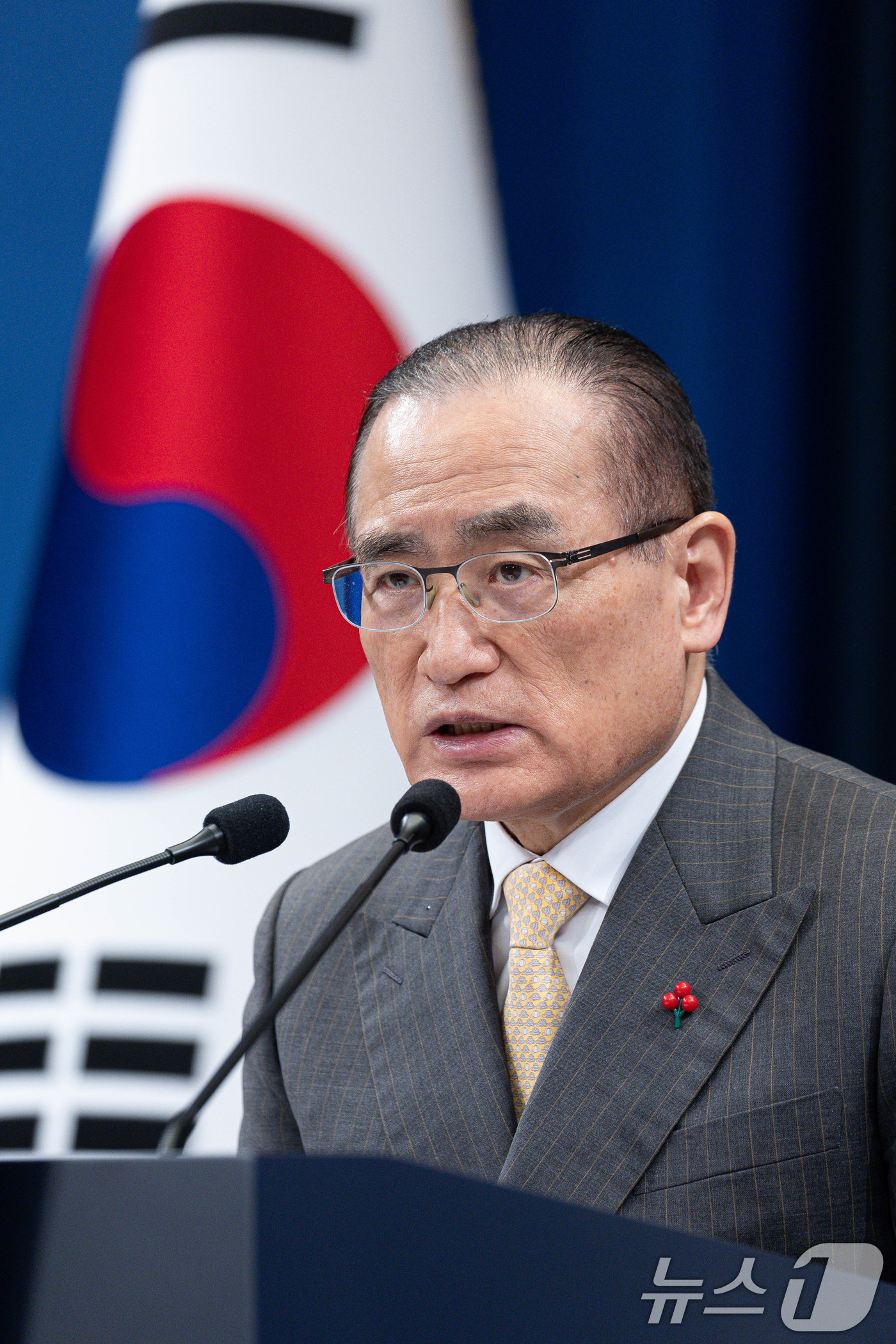 (서울=뉴스1) 이재명 기자 = 위성락 국가안보실장이 2일 춘추관에서 이재명 대통령의 국빈 방중 일정 관련 브리핑을 하고 있다. 2026.1.2/뉴스1