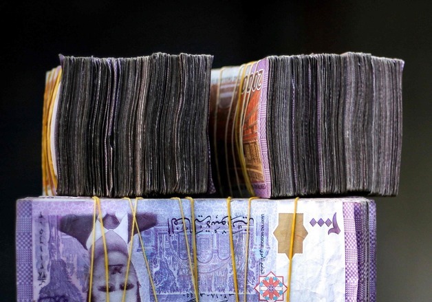 시리아 지폐서 축출 독재자 얼굴 뺀다…'100대 1' 화폐개혁 단행