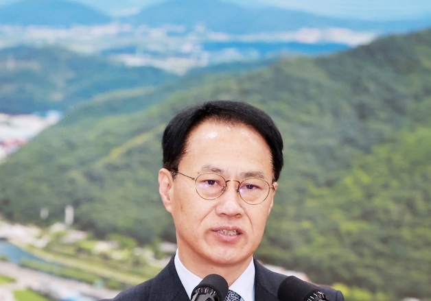 표주업 의령부군수 취임…"군민이 체감하는 행정 추진"