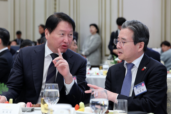 靑, 10대 그룹 사장단 머리 맞댄다…청년 고용·지방 투자 논의