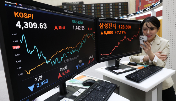 삼성전자, 새해 첫 날부터 신고가