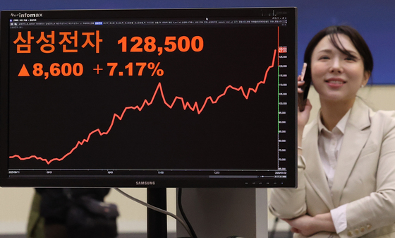 삼성전자, 새해 첫 날부터 신고가