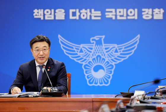 윤호중 장관 "참여·연대·혁신으로 국민 삶 변화 만들어야"