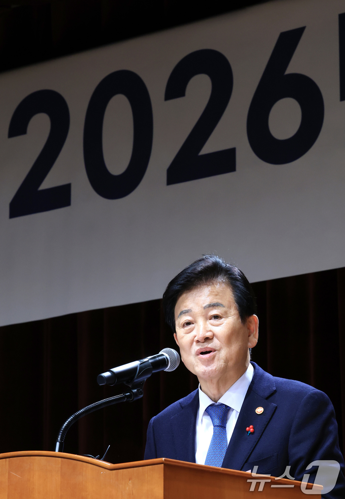 (서울=뉴스1) 임세영 기자 = 정동영 통일부 장관이 2일 서울 종로구 정부서울청사 별관에서 열린 2026년 통일부 시무식에서 신년사를 하고 있다. 2026.1.2/뉴스1