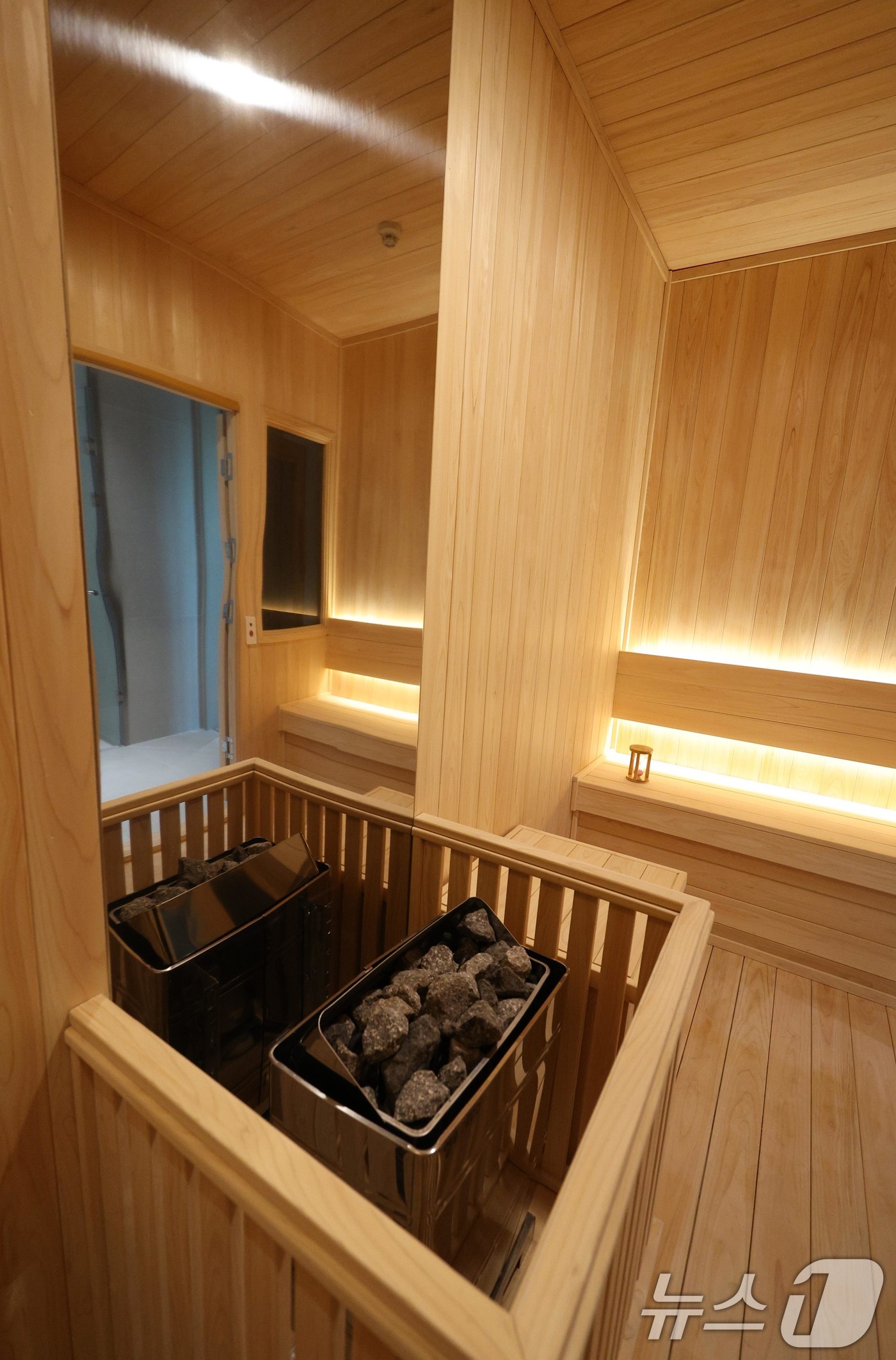 (서울=뉴스1) 이재명 기자 = 2일 청와대로 이전 작업을 마친 서울 용산 대통령실 청사의 모습이 공개되고 있다. (청와대통신사진기자단) 2026.1.2/뉴스1