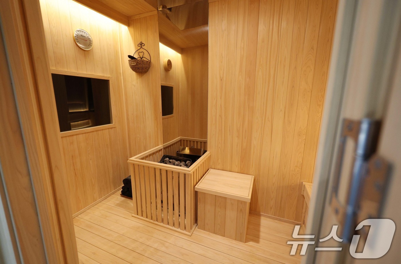 (서울=뉴스1) 이재명 기자 = 2일 청와대로 이전 작업을 마친 서울 용산 대통령실 청사의 모습이 공개되고 있다. (청와대통신사진기자단) 2026.1.2/뉴스1