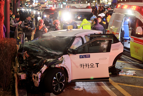 종각역 인근 3중 추돌로 행인 사망·9명 부상…또 70대 고령운전(종합2보)