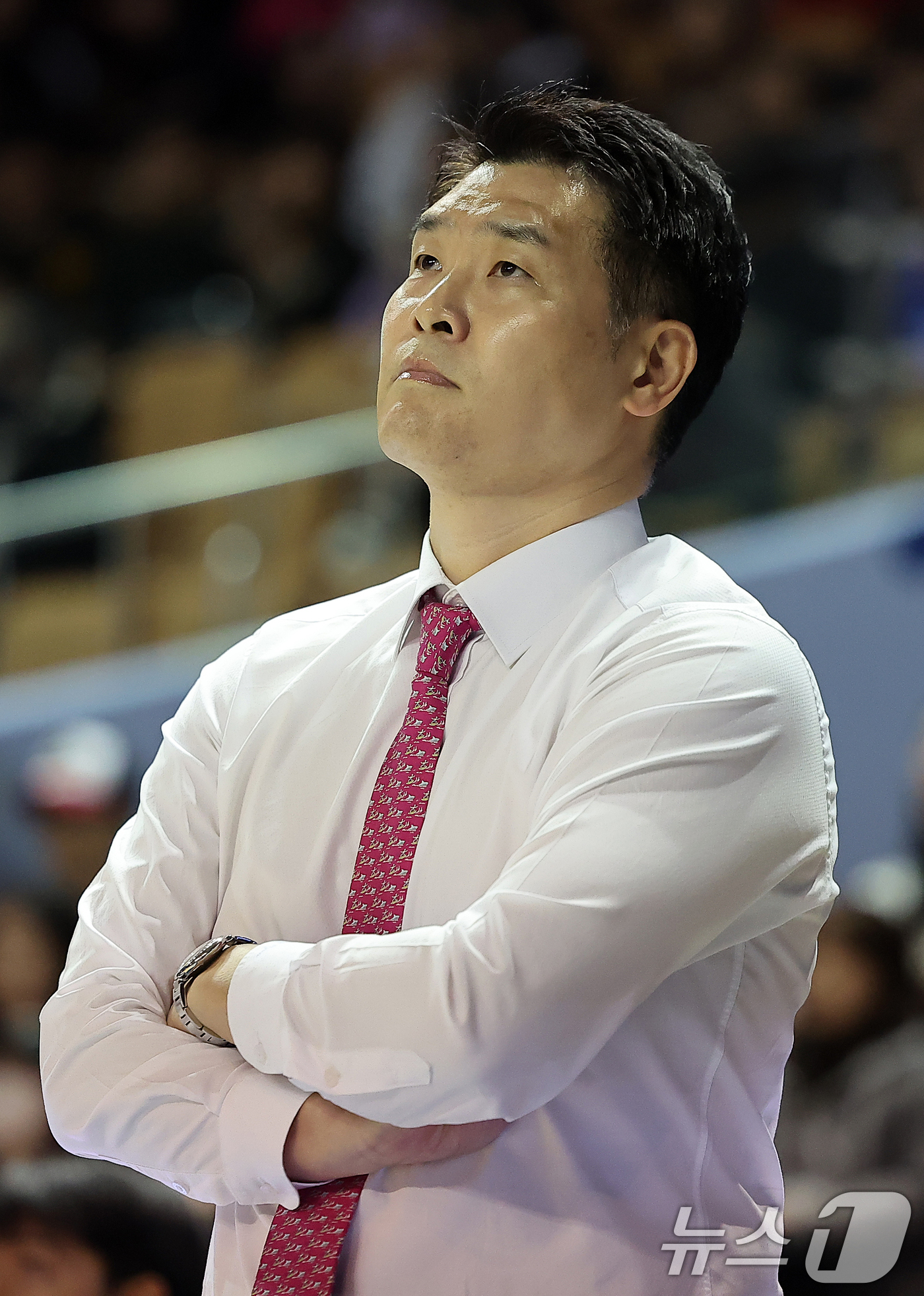 (서울=뉴스1) 김진환 기자 = 2일 오후 서울 송파구 잠실 잠실실내체육관에서 열린 2025-2026 LG전자 프로농구 정규리그 서울 삼성 썬더스와 창원 LG 세이커스의 경기, 1 …