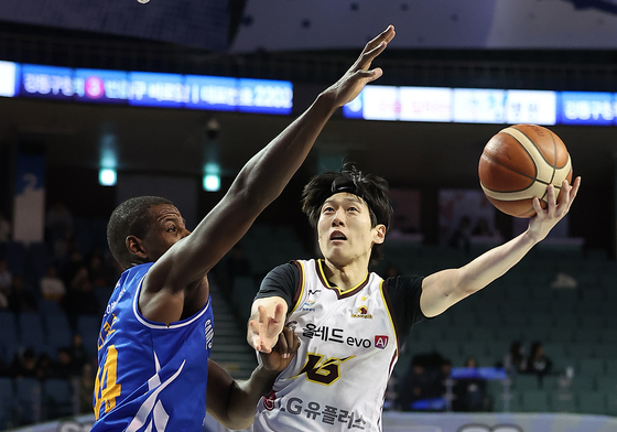 정인덕, 과감한 돌파