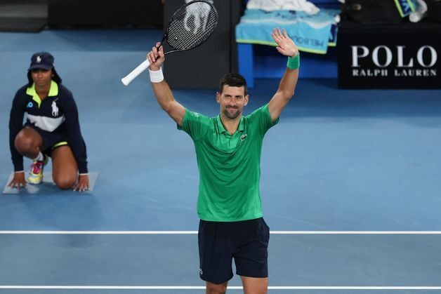 조코비치, 호주오픈 통산 100승 금자탑…메이저 25회 우승 도전