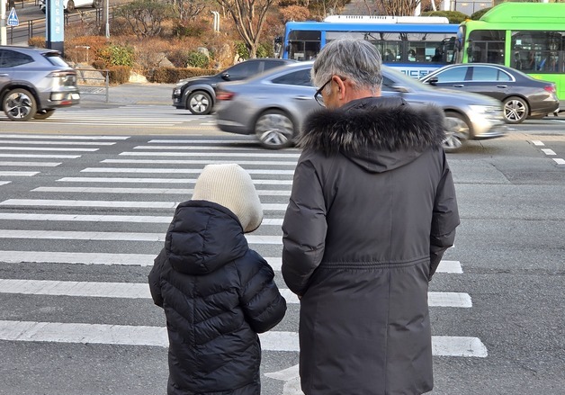 '대한' 추위에 움추려든 출근길 …대구·경북 체감온도 -10도 안팎