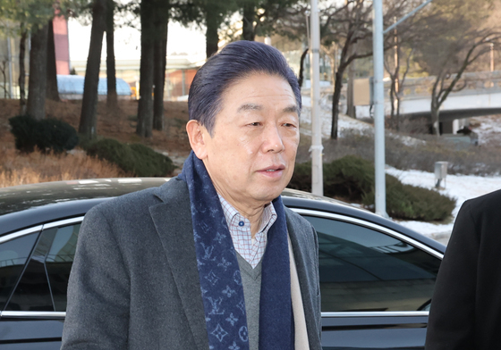 출근하는 김형석 독립기념관장