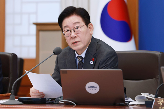 李대통령 "국정 완성은 국민 체감…처장·청장도 국무회의 들어오라"