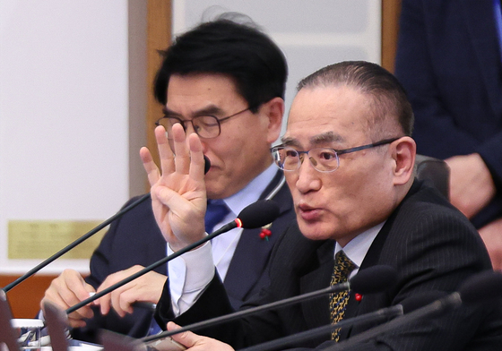 발언하는 위성락 안보실장