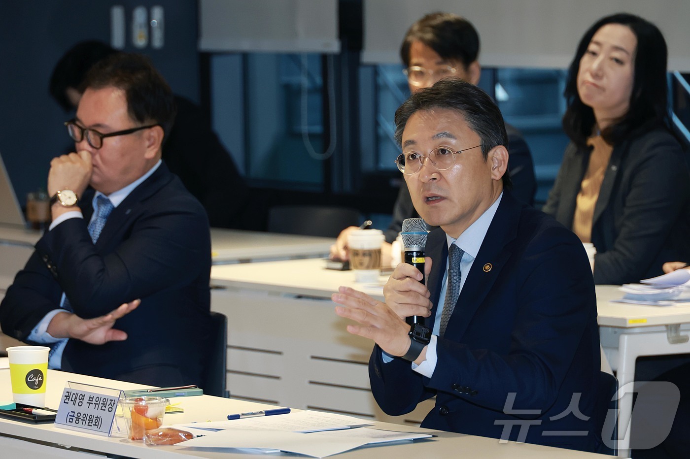 (서울=뉴스1) = 권대영 금융위원회 부위원장이 20일 오전 서울 영등포구 나이스평가정보 지하2층 컨퍼런스홀에서 열린 '신용평가체계 개편 TF 킥오프 회의'에서 발언하고 있다. ( …