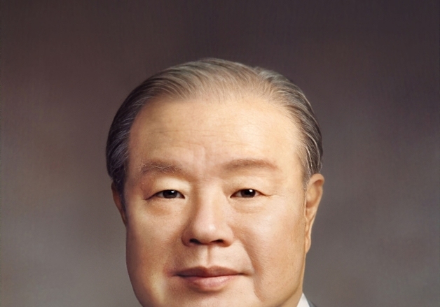 삼양그룹, 故 김상하 명예회장 5주기…김윤 회장 등 일가족 추도