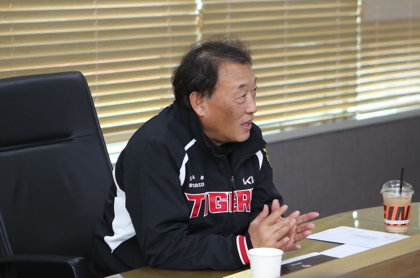 본문 이미지 - 최준영 KIA 타이거즈 대표이사가 19일 진행된 전력 강화 세미나에서 발언하고 있다. (KIA 제공)