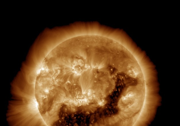 우주 관측 이래 세번째 강한 태양폭풍…지자기 교란 4단계 경보
