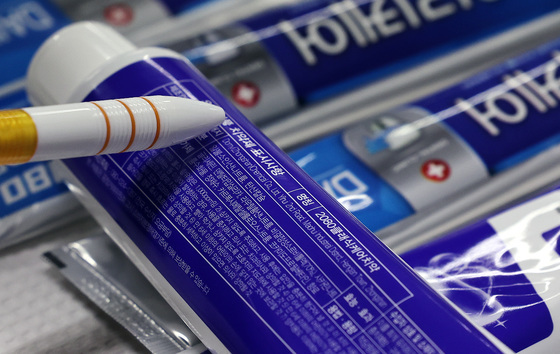 금지 성분 검출 치약 늦장 회수 논란…애경 "철저히 점검·관리할 것"