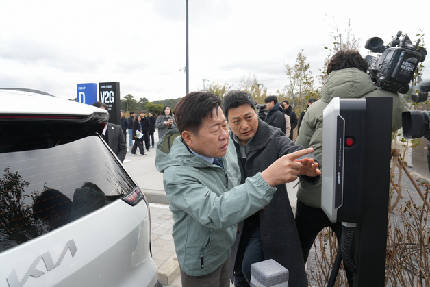 전기차로 충전한 전기 사고 판다…제주 V2G 시범사업 '본격'