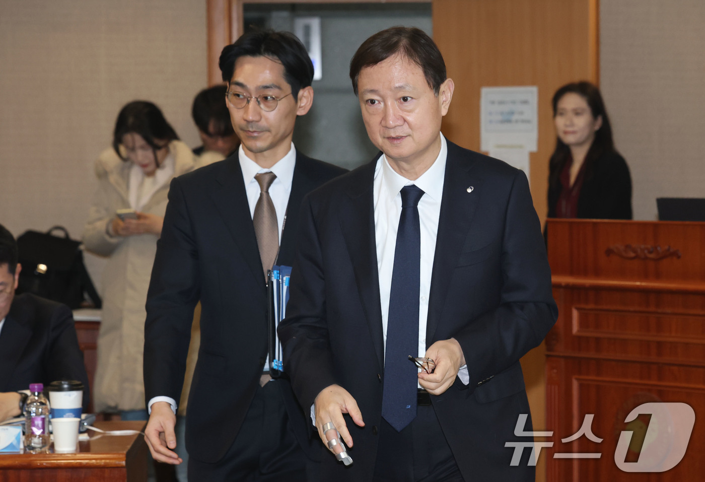 (서울=뉴스1) 이광호 기자 = 이찬진 금융감독원장이 20일 오후 서울 여의도 금융감독원에서 열린 기관전용사모펀드(PEF)운용사 CEO와의 간담회에 참석하고 있다.   2026.1 …