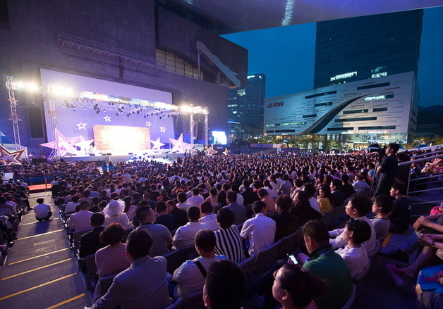 "유커 1만 4천명 온다"…中 암웨이, 13년 만에 한국행 확정