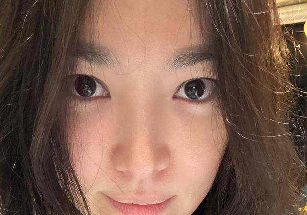 '단발 44세' 송혜교, 역대급 동안…"언제 기르지" [N샷]