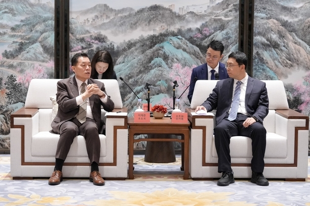 이재준, 국제우호도시 中 우하이시 방문…기업 교류·협력 확대 제안