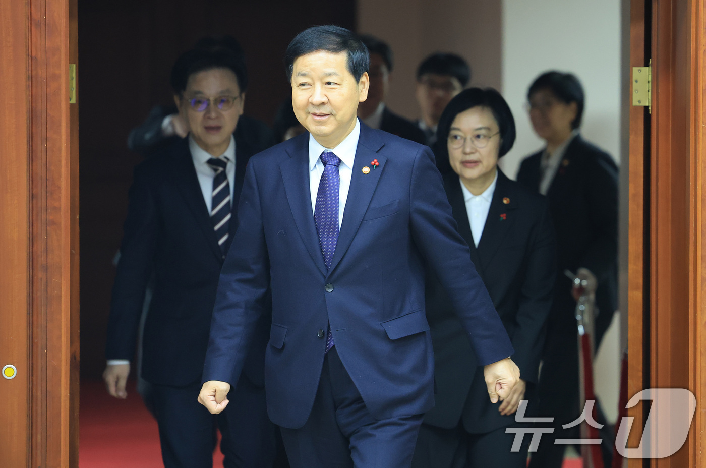 (서울=뉴스1) 임세영 기자 = 구윤철 경제부총리 겸 재정경제부 장관이 21일 서울 종로구 정부서울청사에서 열린 경제관계장관회의에 참석하고 있다. 2026.1.21/뉴스1