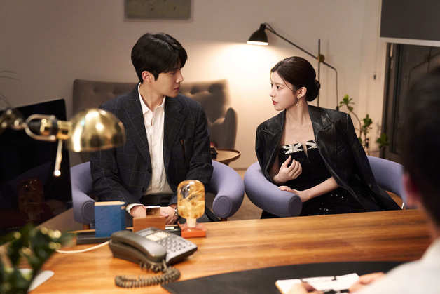 이 사랑, 통역됐다…김선호♥고윤정 '이사통' 넷플릭스 2위