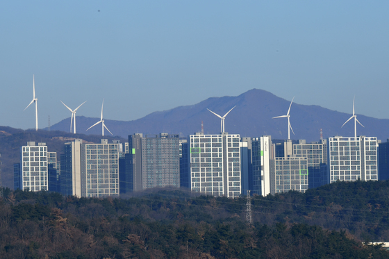 "재생에너지 100GW 보급 목표로"…기후부, 전력망 확충에 '집중'