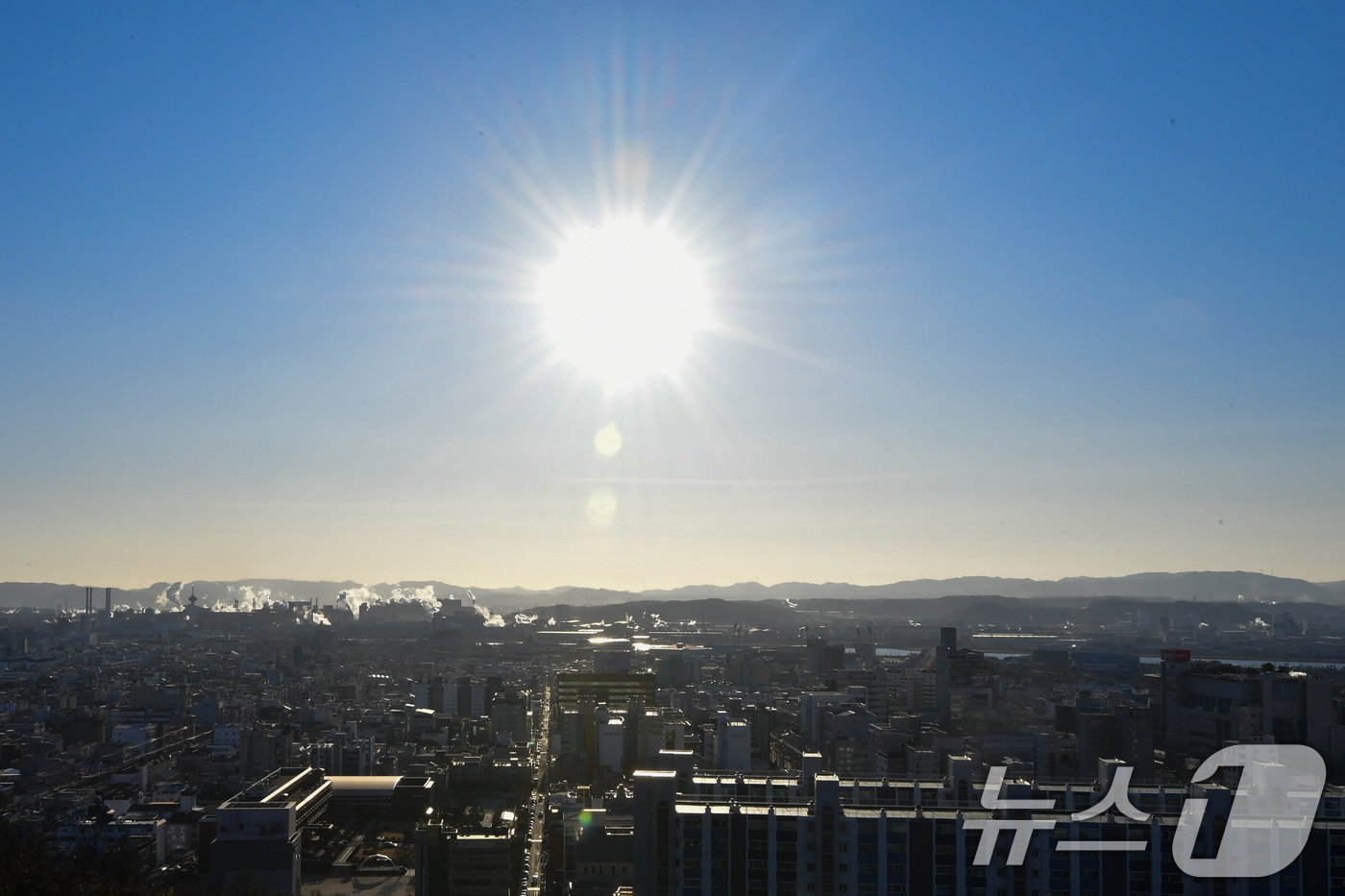 (포항=뉴스1) 최창호 기자 = 21일 포항시 전역에 겨울 햇살이 내려쬐고 있다.  2026.1.21/뉴스1