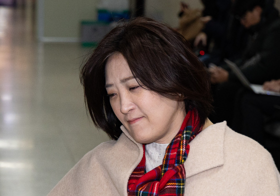 원내대표실 들어서는 최보윤 의원