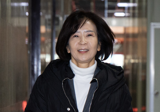 원내대표실 향하는 최수진 국민의힘 의원