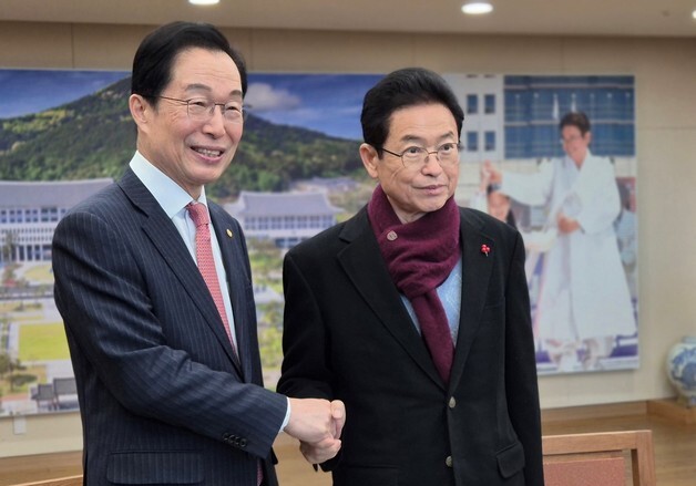 이철우 경북지사, TK 행정통합 '잰걸음'…도의회·교육청 연쇄 회동
