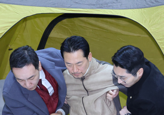 김민수 "韓 주장 맞다면 최고위원 사퇴" ·장예찬 "韓구명 나선 자들 꼭 심판"