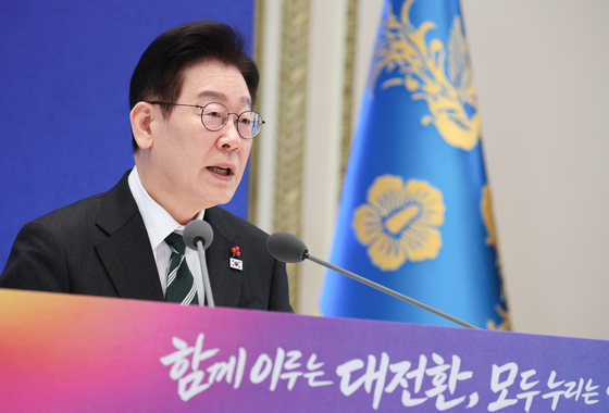 답변하는 이재명 대통령