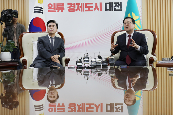 이장우·김태흠, 행안부장관 만나 행정통합 현안 논의