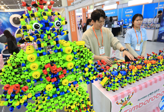 코딩과 블럭형태로 아이들의 창의력을 높여주는 다양한 교구