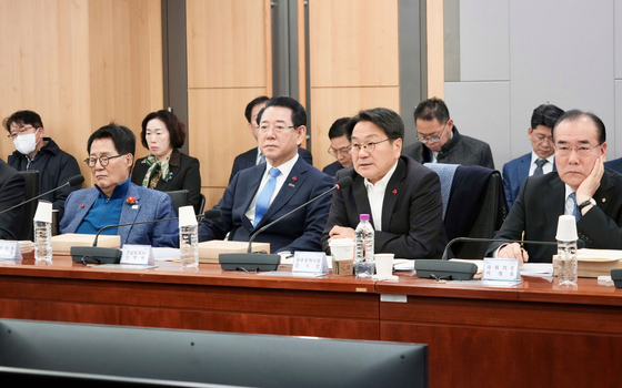 광주전남 통합 논의하는 강기정 광주시장과 김영록 전남지사