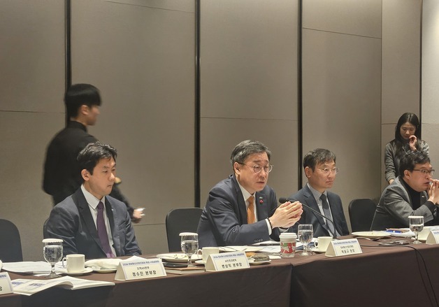 NIPA, GPU 1.5만 장 추가 확보…전북·경남에 피지컬AI 공장 구축