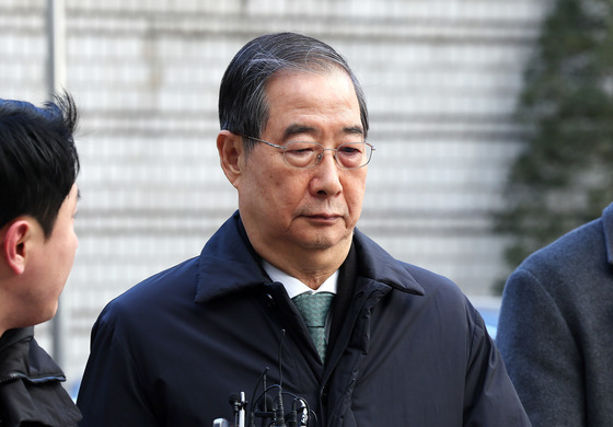 '내란중요임무종사' 한덕수 1심 징역 23년 선고…尹국무위원 첫 유죄(2보)