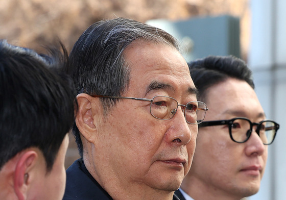 법정 향하는 한덕수