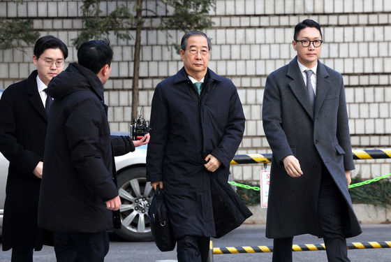 한덕수, 법정으로