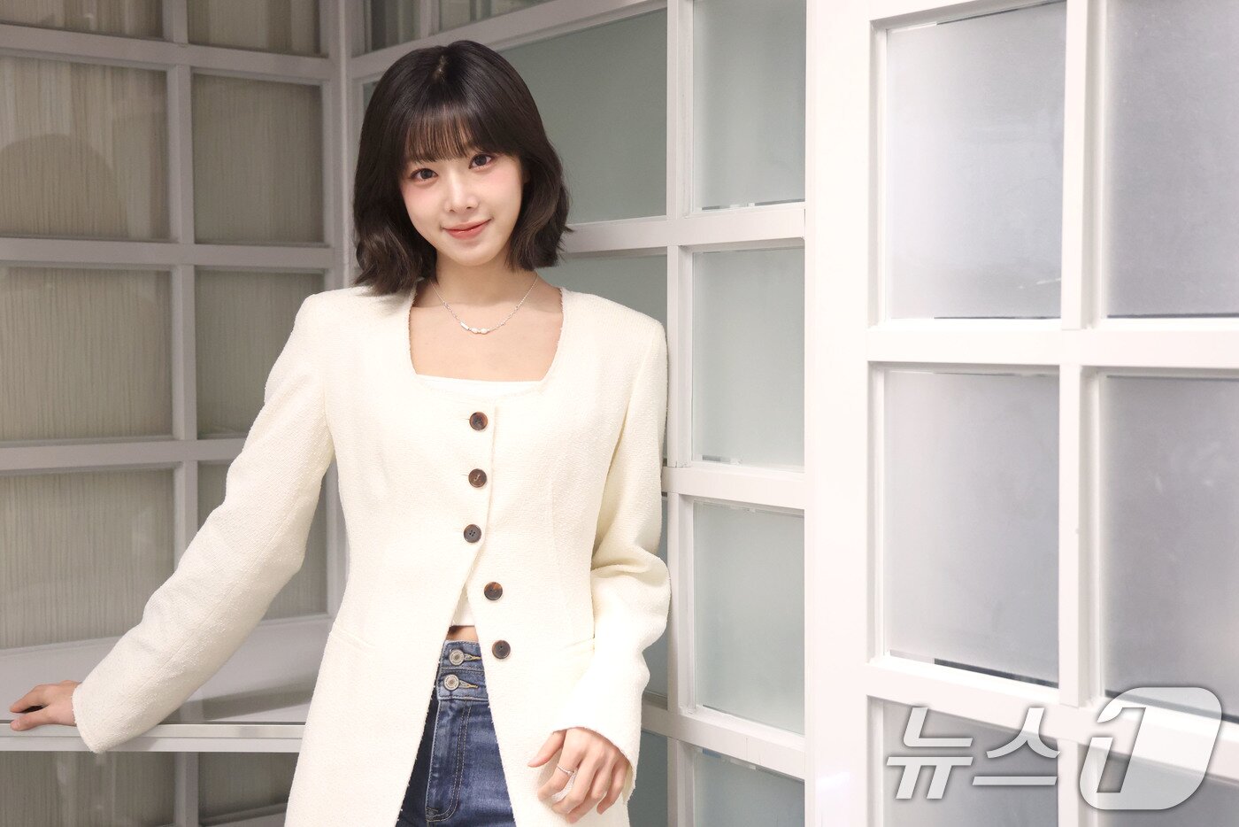 본문 이미지 - 그룹 트리플에스(tripleS)의 니엔이 21일 서울 종로구 뉴스1에서 가진 인터뷰에 앞서 포즈를 취하고 있다. 2026.1.21/뉴스1 ⓒ News1 이광호 기자